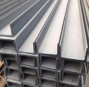 ISO9001 ASTM JIS 304 201 316L स्टेनलेस स्टील चैनल गर्म लुढ़का हुआ 20 मिमी 30 मिमी मोटाई उद्योग के लिए