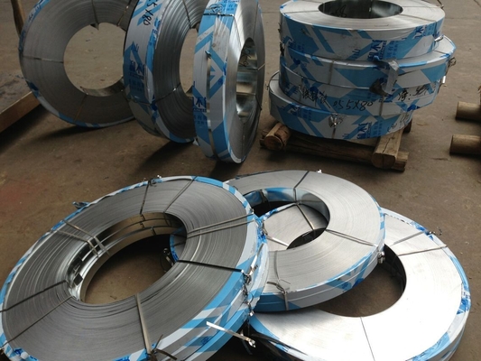 गर्म बेच JIS ASTM 204 303 304 ग्रेड स्टेनलेस स्टील कॉइल 2B No.4 4K 8K सतह